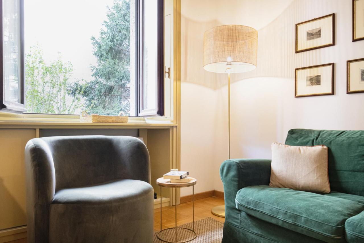 Easylife - Dimora Di Classe In Zona Conciliazione Milan Luaran gambar