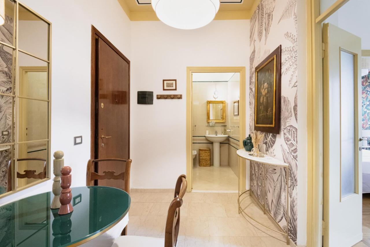 Easylife - Dimora Di Classe In Zona Conciliazione Milan Luaran gambar
