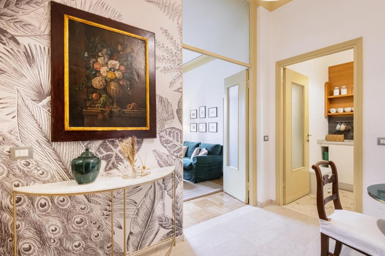 Easylife - Dimora Di Classe In Zona Conciliazione Milan Luaran gambar